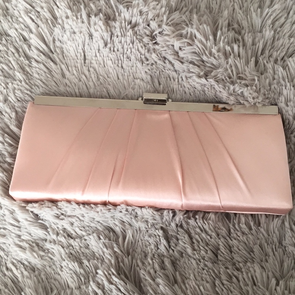 Clutch purse